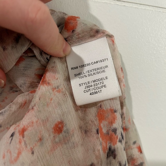 Wrenna Water Color Floral Print Top in Smokey - Picture 4 of 4